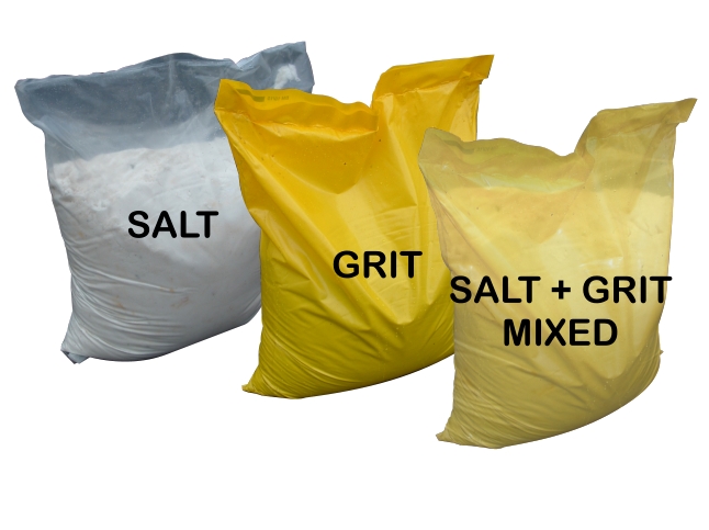 Sturdy 25kg Bags of Grit and Salt